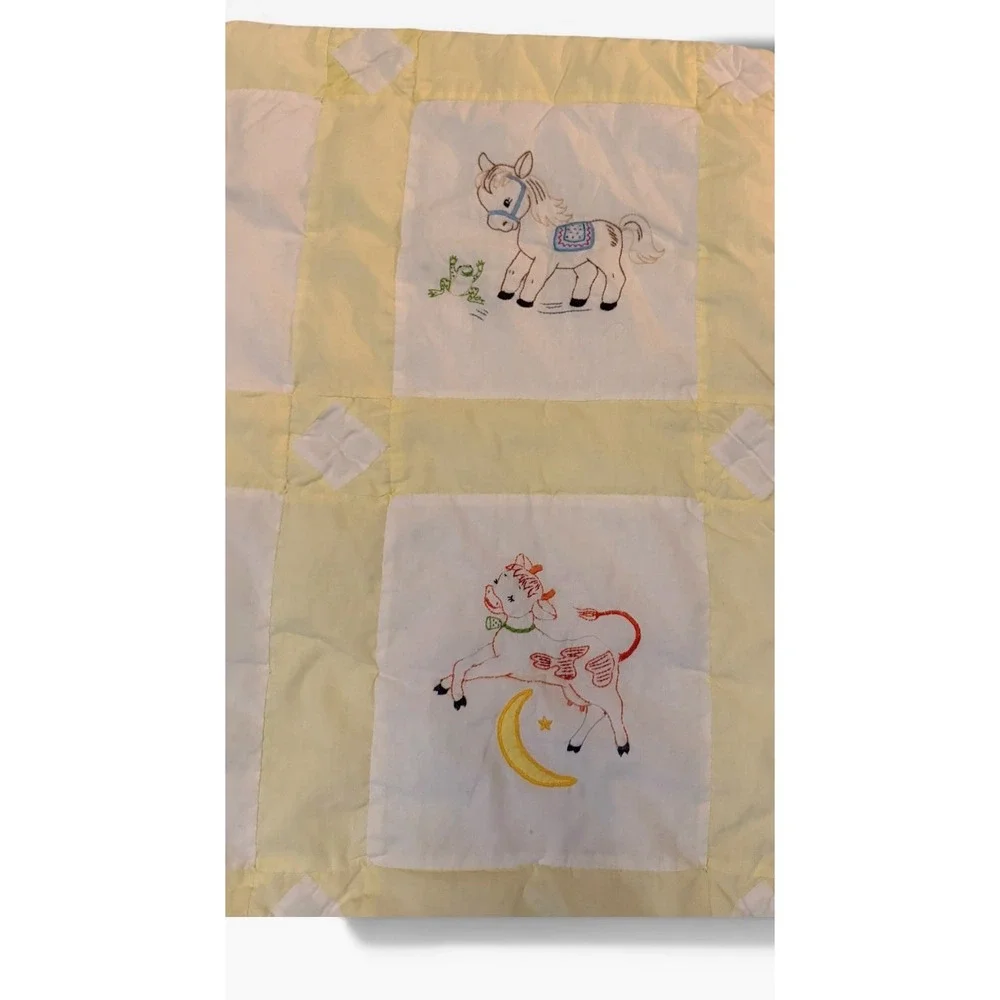 Vintage Handmade Baby Quilt Hand Embroidered Animals Yellow Nursery Crib BABY